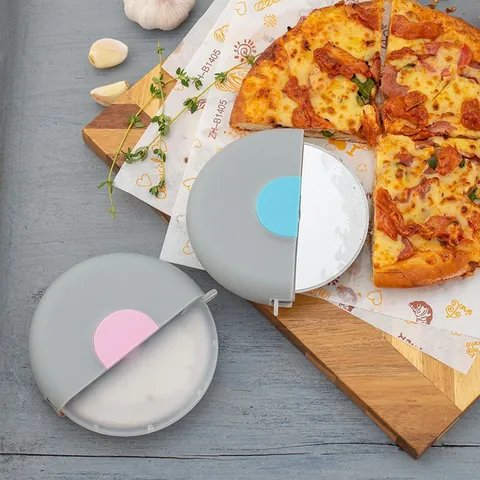 Stainless Steel Pizza Cutter Wheel With Protective Guard Handheld Pizza Roller For Kitchen Slicing Pastry Dough Tool