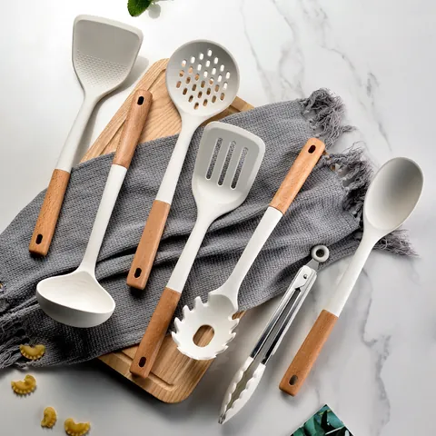8Pcs Silicone Kitchen Utensils Set With Wooden Handle Non-Stick Heat Resistant Spatula Soup Spoon Pasta Fork Tongs With Storage Bucket White Kitchen Tools