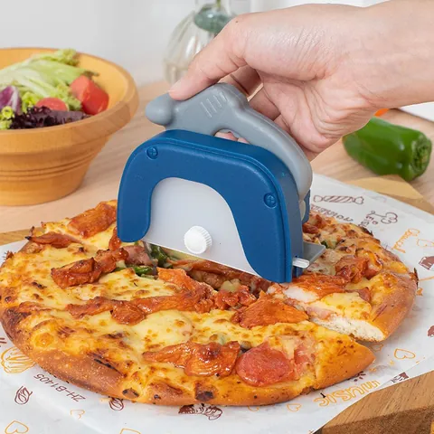 Stainless Steel Roller Pizza Cutter With Protective Cover Creative Easy Clean Ergonomic Handle Slicer Wheel Kitchen Gadget