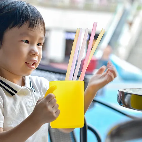 Reusable Silicone Drinking Straws Set Colorful Soft Food Grade Straws With Cleaning Brush For Kids Adults Drinkware Accessories