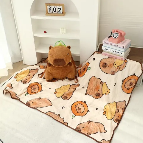 Mochila de Felpa de Carpincho de Dibujos Animados Lindos Y Combo de Manta de Franela Estampada Bolsa de Muñeca de Animal Suave Con Manta para Oficina Mujer Niñas