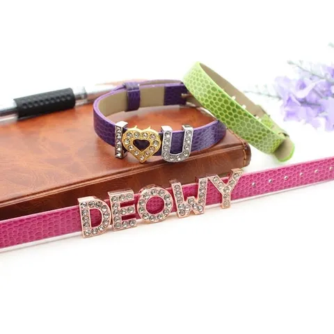 Bracelet de Poignet en Similicuir Motif Serpent pour Lettres DIY Texture Peau d'Animale Personnalisée Bracelet Ceinture Ajustable pour Femme Bijoux de Mode