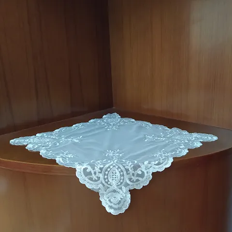 Square White Lace Tablecloth Elegant Embroidered Hollow Out Table Mat Minimalist Mesh Floral Embroidery Coaster For Home