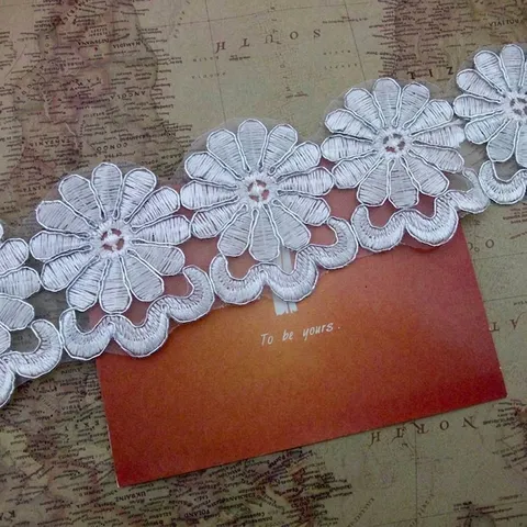 Ribete de Encaje Floral con Bordado de Cordón Plateado para Costura de Ropa DIY Decoración del Hogar Cinta Exquisita