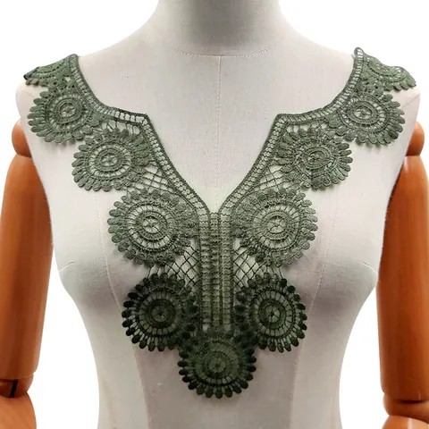 Elegant Polyester Silk Embroidered Lace Collar Flower Water Soluble Hollow Out Floral Patch DIY Clothing Accessory Fake Collar