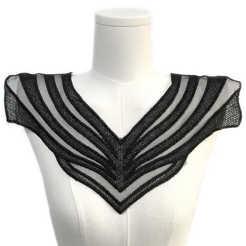 Water Soluble Lace False Collar For Women Embroidered V-Neck Detachable Collar Polyester Silk Floral Apparel Accessories