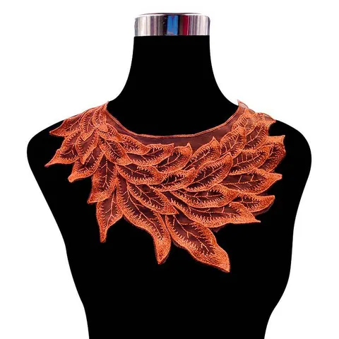 Eleganter Wasserlöslicher Spitzenkragen Bestickter Falscher Kragen Blumen Netz Polyester Spitzenflicken Corsage Für Damen Bekleidungszubehör