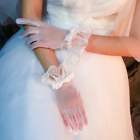Guanti da Sposa in Pizzo Bianco Con Fiocco di Raso Eleganti Accessori per Abito da Sposa in Tulle a Fiori Con Volant per Donna