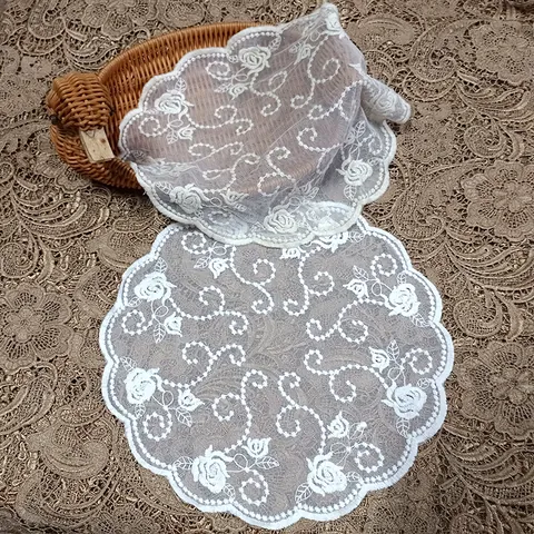 Vintage Round Lace Embroidered Coasters Cotton Floral Table Mats Retro Hollow Out Place Mats Wedding Party Home Decor