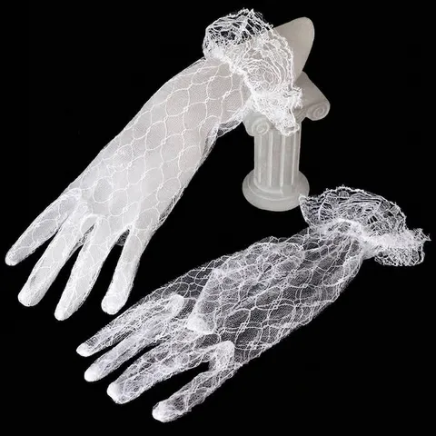 Minimalist Lace Wedding Gloves Short Mesh Ruffle Bridal Gloves White Red Black Elegant Hand Sleeves For Wedding Photography Women