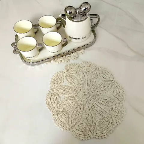 Vintage Lace Placemat Hollow Out Embroidered Coaster Pure Cotton Round Tablecloth Photography Decor Prop Home Textile Decoration