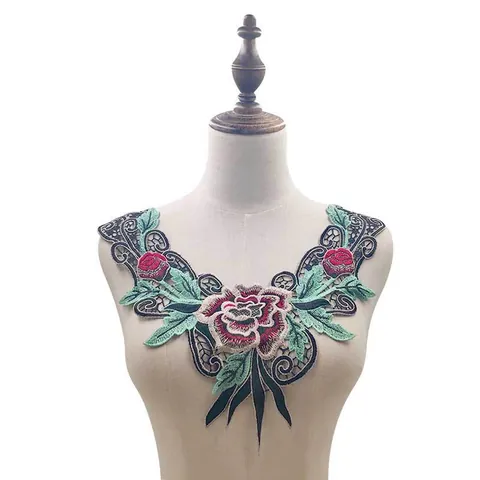 Heavy Embroidered Water-Soluble Lace False Collar Colorful 3D Rose Flower Embroidery Patch DIY Apparel Sewing Fabric Accessory For Women