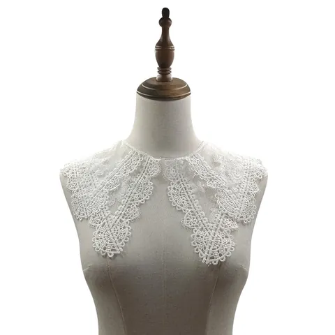 Blanc Double Couche Maille Diamant Broderie Épaule Fleur Dentelle Faux Col Hydrosoluble Ajouré Floral Patchs DIY Accessoires