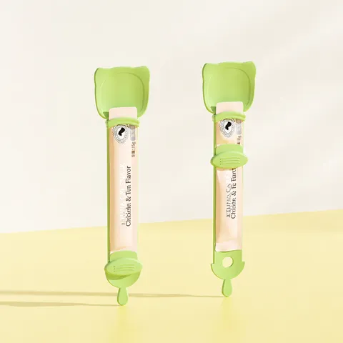 Pet Cat Strip Feeder Squeezer Plastic Cat Food Spoon Cat Snack Dispenser Cute Cat Ear Design Portable Pet Feeding Tool