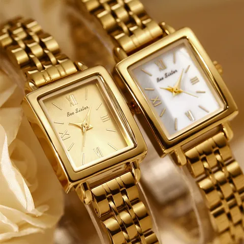 Montre à Quartz Rectangulaire pour Femme Luxe Style Rétro Boîtier en Alliage Bracelet en Acier Inoxydable Chiffres Romains Élégante Montre-Bracelet