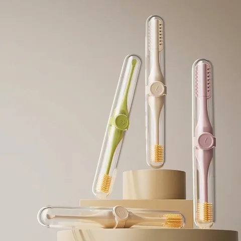 Portable 2-In-1 Ear And Nose Cleaning Tool Set Manual Nose Hair Trimmer Earwax Remover Silicone Ear Spoon With Storage Case