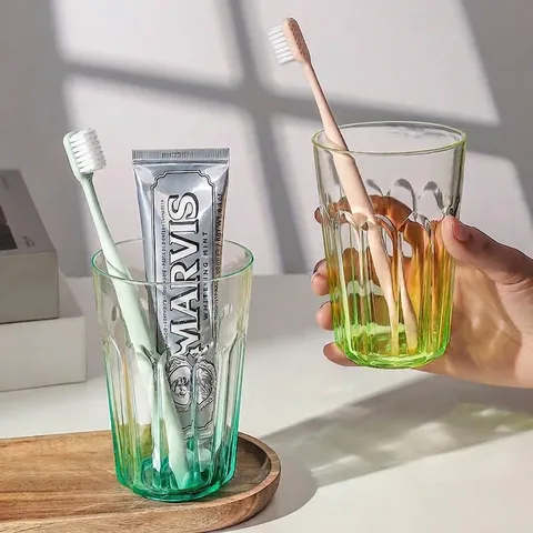 Gradient Mundspülbecher Transparenter Kunststoff Zahnbürstenhalter Becher Mit Vertikalen Streifen Luxus Badezimmer Becher Für Paare