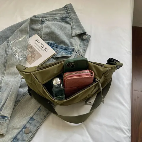 American High Street Style Nylon Waist Bag Women Lightweight Solid Color Crossbody Chest Bag Adjustable Strap Fanny Pack