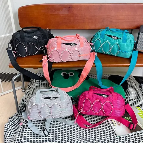Water Resistant Outdoor Sports Travel Bag Unisex Lightweight Casual Swimming Training Gym Duffel Bag