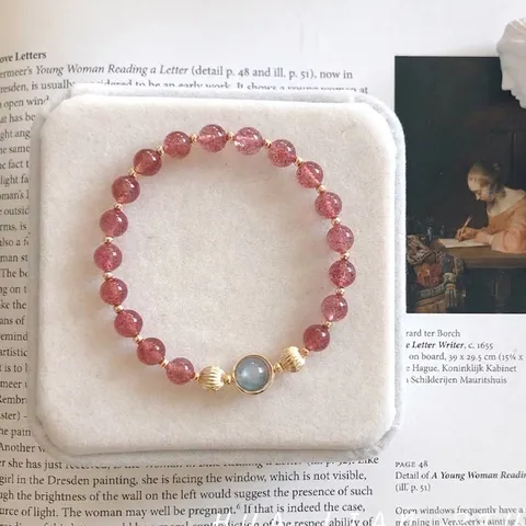 Natural Strawberry Quartz Moonstone Beaded Bracelet For Women Niche Design Girly Style Crystal Stone Valentine Jewelry Gift