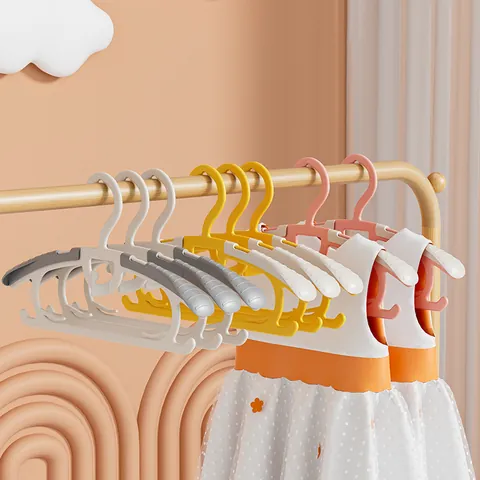 Cintres Télescopiques pour Enfants Antidérapants Réglables pour Bébés Sans Couture Épaule Large Organisation de Garde-Robe en Plastique PP