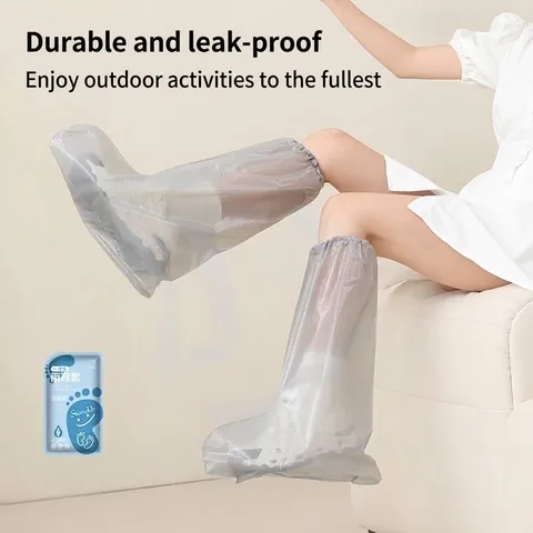Cubrezapatos de Lluvia de PE Desechables de Tubo Alto para Adultos Antideslizantes Impermeables Protectores para Viajes al Aire Libre Portátiles Marrón