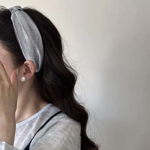 Serre-tête Torsadé à Pois pour Femme Bandeau en Polyester et Coton Rétro Élégant Doux Accessoire de Cheveux Quotidien