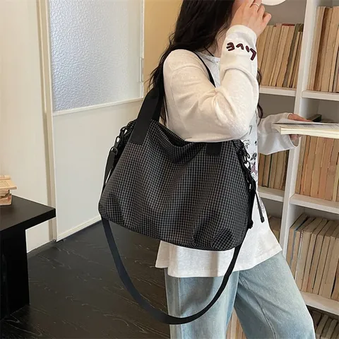 Women Large Capacity Nylon Grid Tote Bag Versatile Checkered Shoulder Bag With Adjustable Strap Casual Commuting Handbag