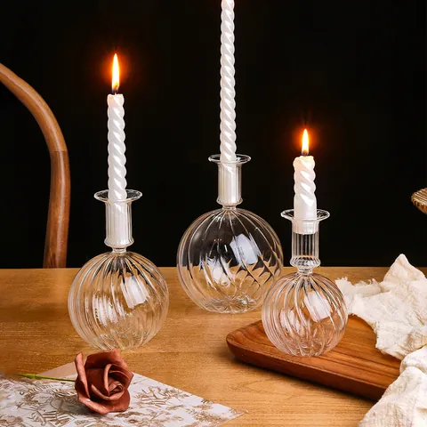 Noordse Eenvoudige Transparante Glazen Kaarsenhouder Geribbelde Bal Stijl Kandelaar Voor Valentijnsdag Huis Eettafel Decoratie