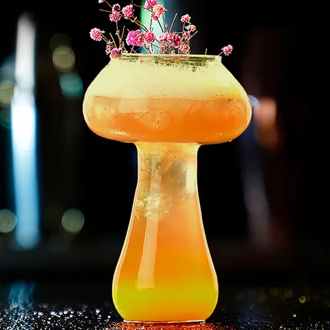 Creative Mushroom Shaped Glass Cup High Borosilicate Transparent Cocktail Glass For KTV Fruit Tea Parties Home Barware