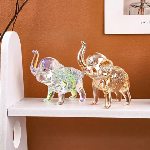 Estatua de Elefante Lindo de Cristal de Roca Figurita de Elefante Tallada en Relieve Aurora Colorida Ámbar Vidrio de Cristal Artesanía Adorno para Escritorio Decoración Hogar Sala Mesa Oficina Librería Decoración Accesorio Regalo