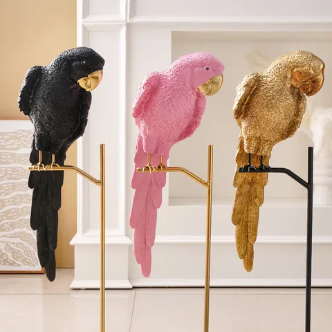 European Creative Resin Parrot Statue With Copper Stand Luxury Home Decor For Living Room TV Cabinet Desktop Ornament Bird Figurine