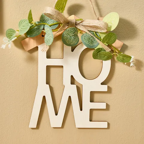 Decoración de Pared con Letras HOME de Madera con Hojas de Eucalipto Artificiales y Lazo de Arpillera Estilo Rústico