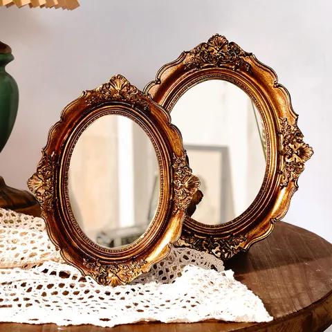 Cadre Photo Ovale en Résine Baroque Vintage Européen Cadre Décoratif en Relief Or Vieilli Ornement de Table Maison