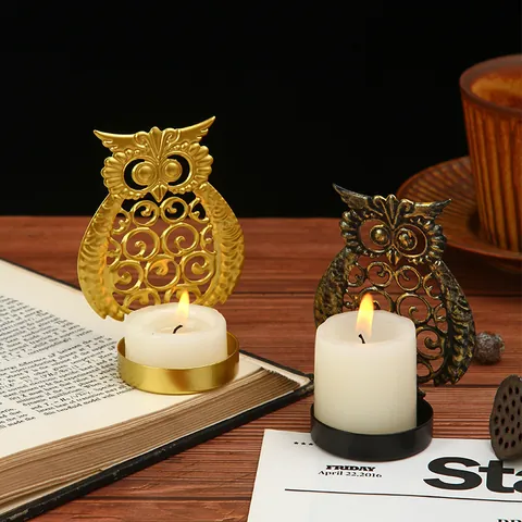 Chandelier Hibou en Fer Creux de Style Européen Rétro Porte-bougie Vintage en Métal Or Noir pour Décoration de Table Maison