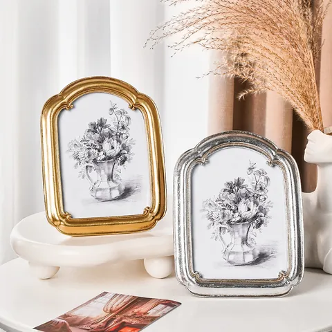 French Vintage Resin Photo Frame Arched Door Shape Decorative Desktop Display Antique Gold Silver Bronze Ornate Carved Picture Frame For Living Room Bedroom Entrance