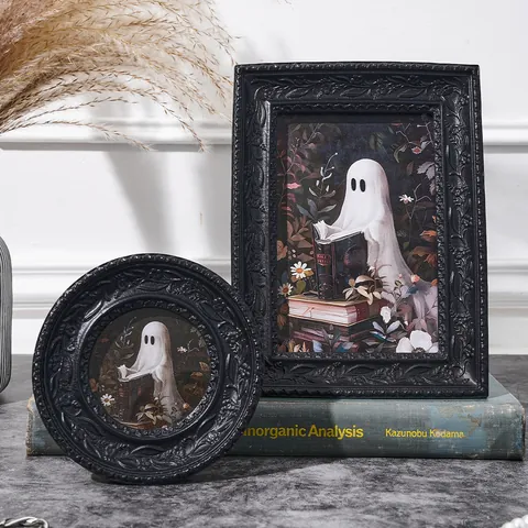 Gothic Halloween Geist Liest Buch Harz Fotorahmen Vintage 3D Relief Rebenmuster Dekorativer Tischbildrahmen Heimdekoration