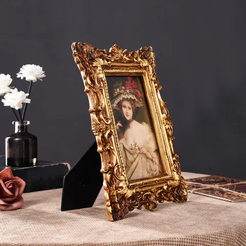 Marco de Fotos de Resina Dorada Estilo Barroco Relieve Vintage Real Marco de Fotos para Escritorio con Retrato Clásico