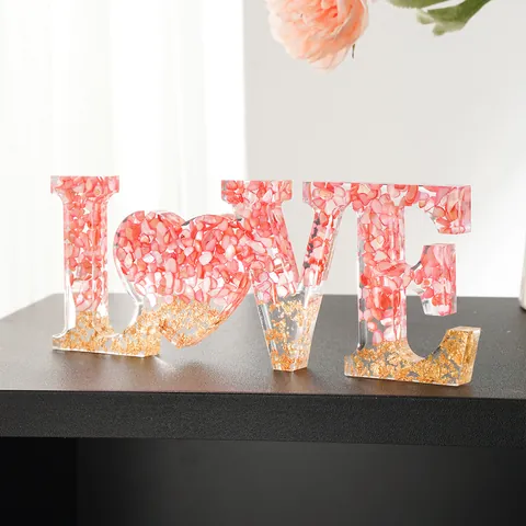 Romantisch LOVE Letter Bureau Ornament Gradiënt Hars Hart Bord Met Bladgoud Witte Roze Stenen Voor Bruiloft Feest