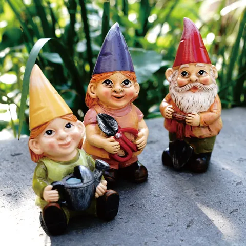 Mini Resin Garden Gnome Ornaments Miniature Fairy Dwarf Figurine Statue With Watering Can Shovel For Outdoor Plant Pot Micro Landscape Decor