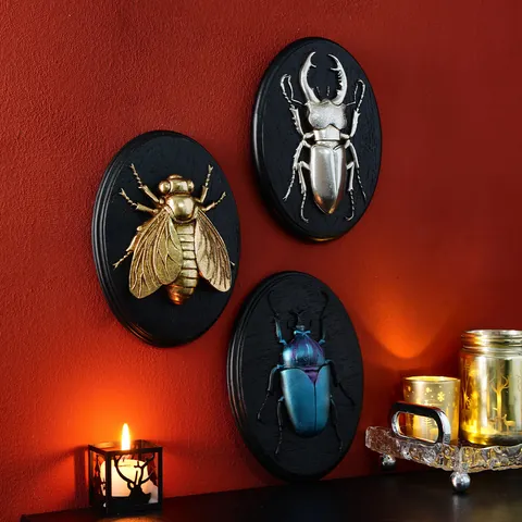 Retro Insect Relief Wall Hanging 3D Beetle Bee Stag Beetle Resin Decoration Nordic Style Antique Gold Silver Wall Decor Home Art