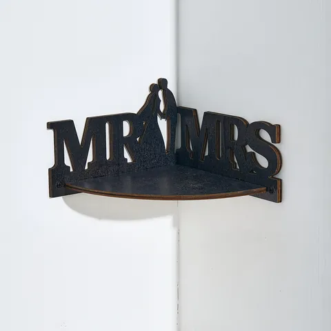 Creative Wooden Corner Shelf Mr Mrs Letters Silhouette Floating Wall Floating Floating Mounted Decorative Storage Racks Organizer Hanging Display Romantic Wedding Party Decor Living Room Home Background Crafts