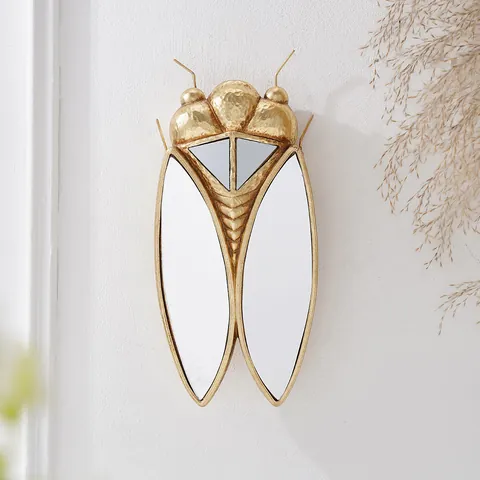 Light Luxury Gold Cicada Shape Mirror Wall Hanging Resin Insect Decorative Mirror For Home Living Room Wall Decor