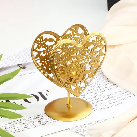 Candelabro de Hierro Corazón Calado Estilo Nórdico Romántico Flores Oro Negro Candelabro Decorativo de Mesa Cena