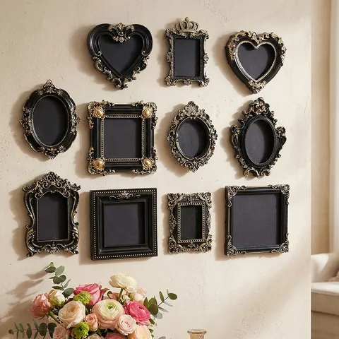 European Vintage Mini Decorative Picture Frame Resin Baroque Relief Wall Hanging Photo Prop DIY Home Decor Black Gold