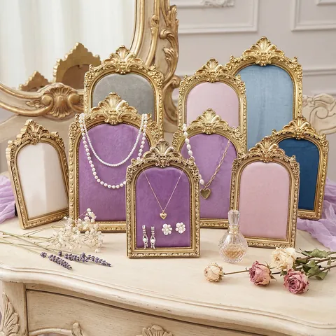 European Retro Carved Photo Frame Jewelry Display Stand Resin Velvet Backdrop Necklace Earring Storage Rack Photography Prop