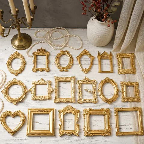 Cadre Décoratif Rétro Européen en Relief Doré Accessoires de Photographie Ornement en Résine de Style Baroque