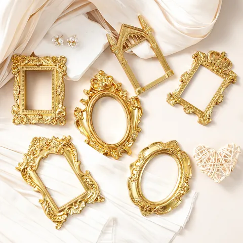 Cornice per Foto in Resina con Foglia d'Oro Vintage Francese Ornamenti da Tavolo Barocchi per Fotografia di Gioielli