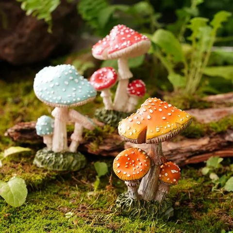 Simulación de Hongo Triple de Resina Lunares Decoración de Micro Paisaje de Jardín de Hadas Figurilla