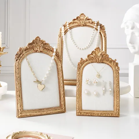 Cornice per Foto in Resina con Rilievo Barocco Retrò Europeo Espositore per Gioielli Fodera in Velluto Supporto per Collana con Orecchini Organizzatore Decorazioni per la Casa